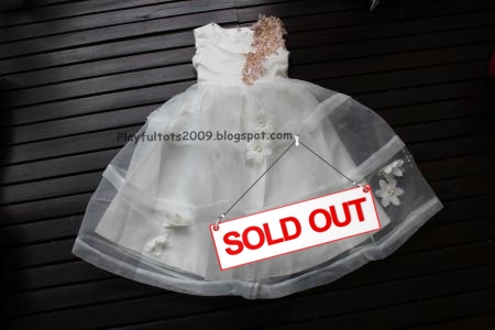 Dress Bunga Emas